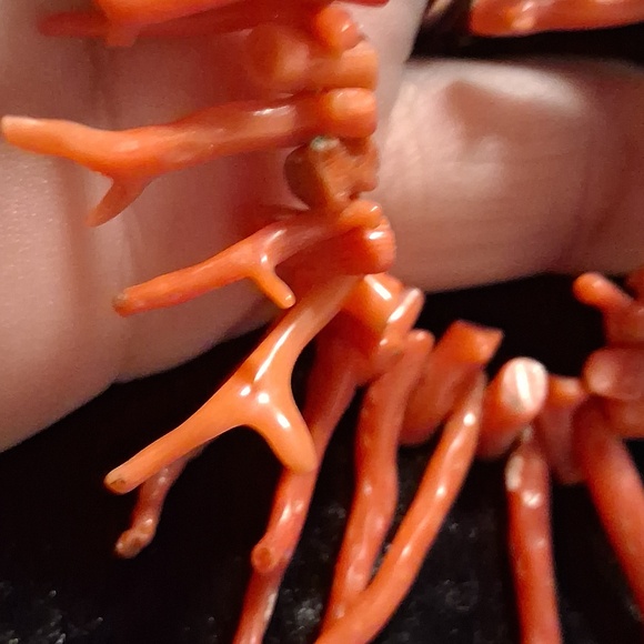 Vintage Branch Coral Necklace 18 In. Long - Picture 8 of 10